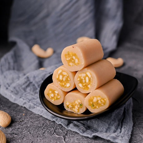 Vellanki Foods - Kaju Rolls