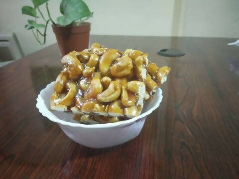 Godavari Vantillu Kaju Chikki / Cashew Chikki / Bellam Jeedipappu Achu