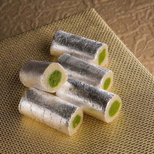 Dadu's Kaju Pista Roll