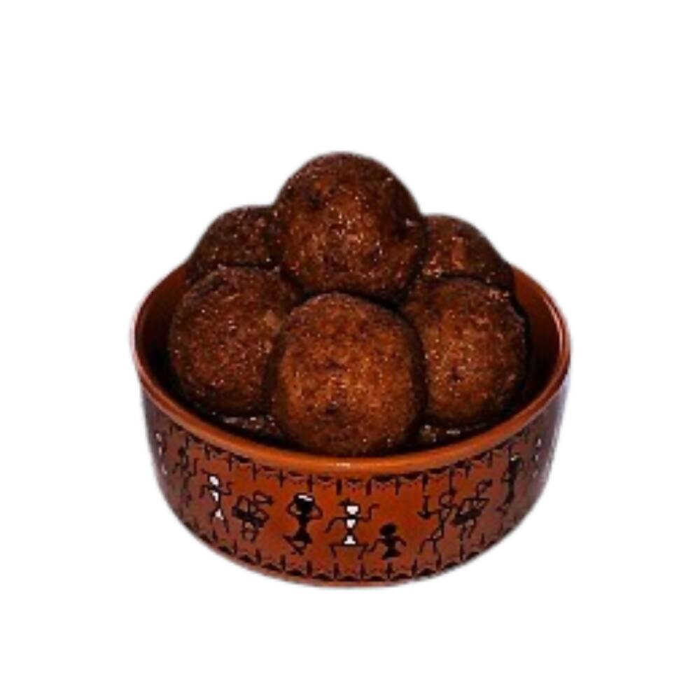 Godavari Vantillu Kobbari Undalu (Jaggery Coconut Ladoo)