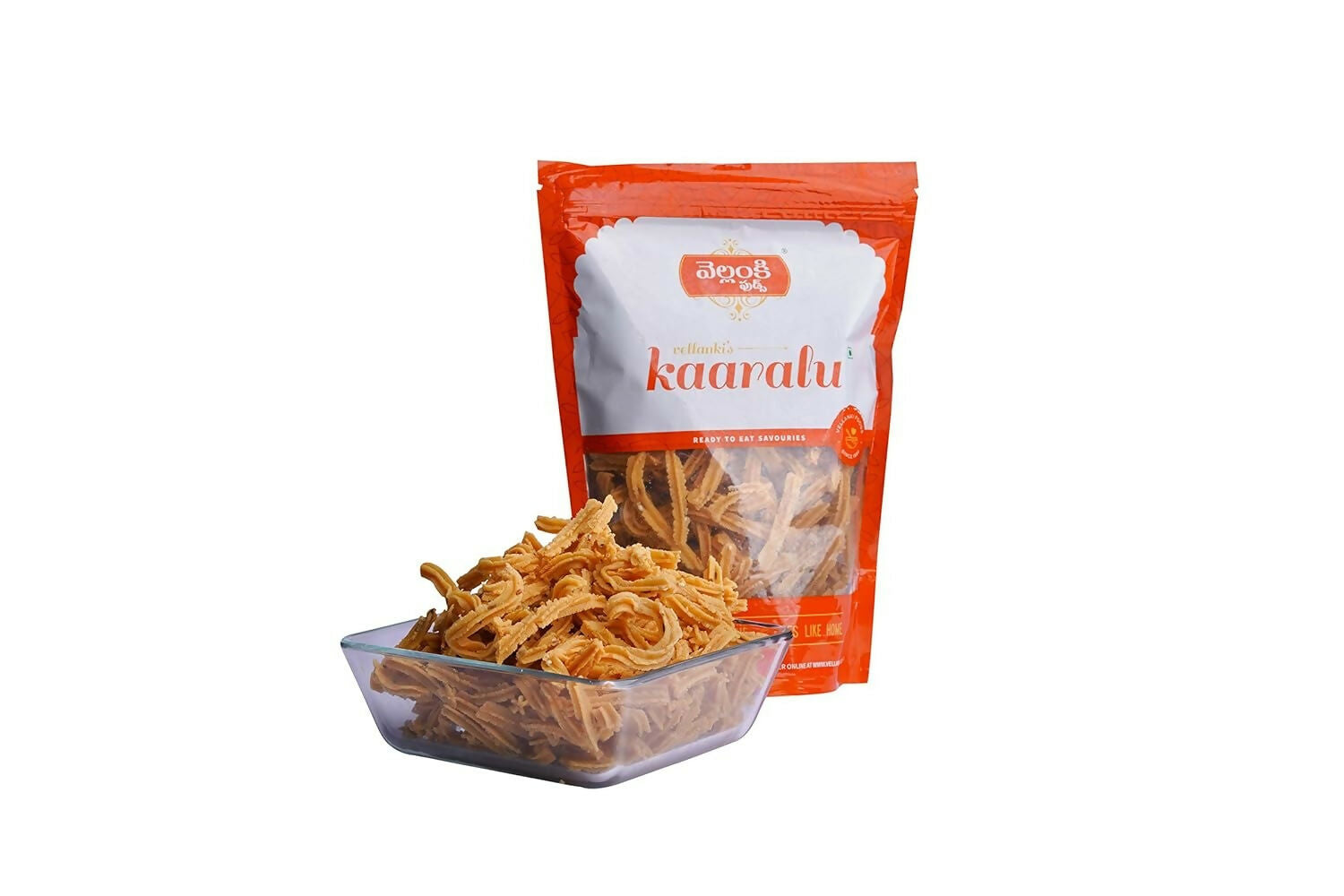 Vellanki Foods Andhra Snacks Combo - Muruku (500 gm), Chegodi (500 gm)