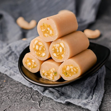 Vellanki Foods - Kaju Rolls