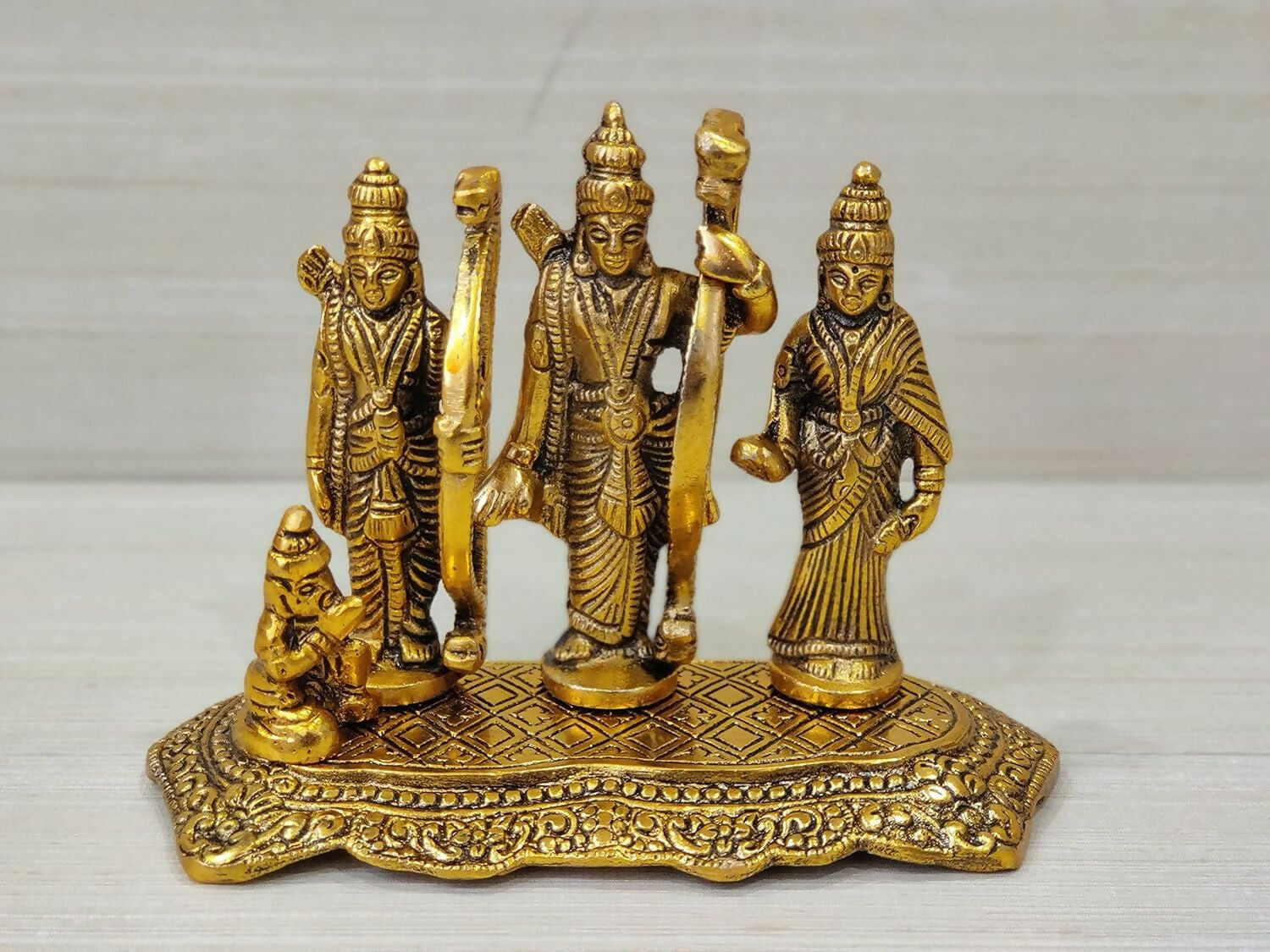 Giftnagri Lord Ram Darbar Idol Metal Showpiece Hindu Religious Idols