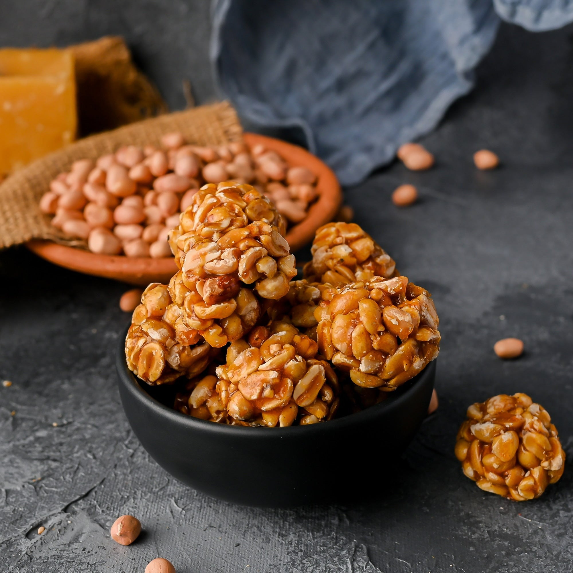 Vellanki Foods - Groundnut Laddu / Chikki Vundalu